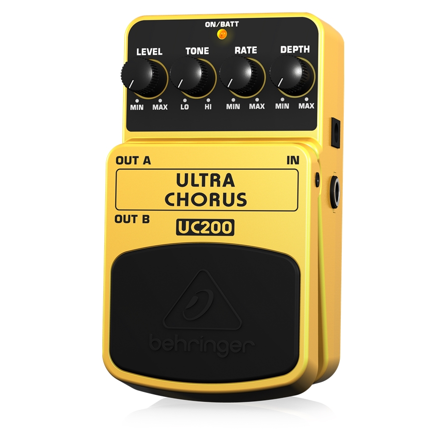 BEHRINGER - Ultimate Stereo Chorus Effects Pedal